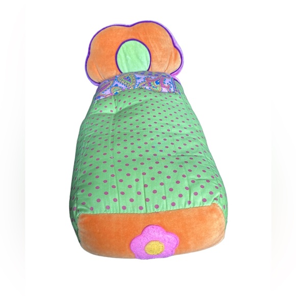 Groovy Girls Furniture Plush Bed Y2K - Picture 1 of 11